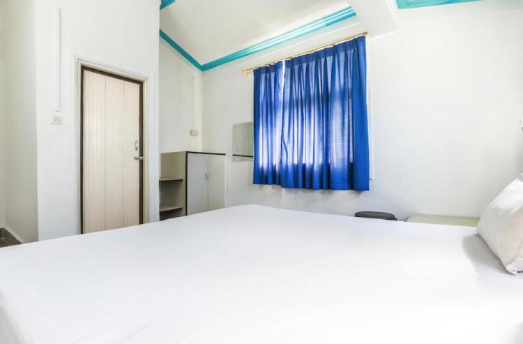 Hotel Priti International Мапуса Экстерьер фото