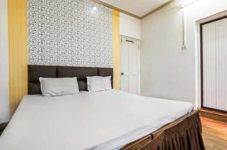 Hotel Priti International Мапуса Экстерьер фото