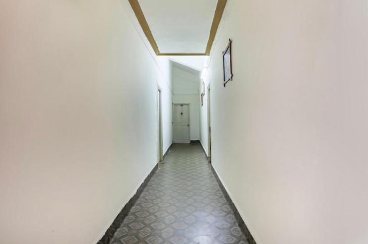 Hotel Priti International Мапуса Экстерьер фото