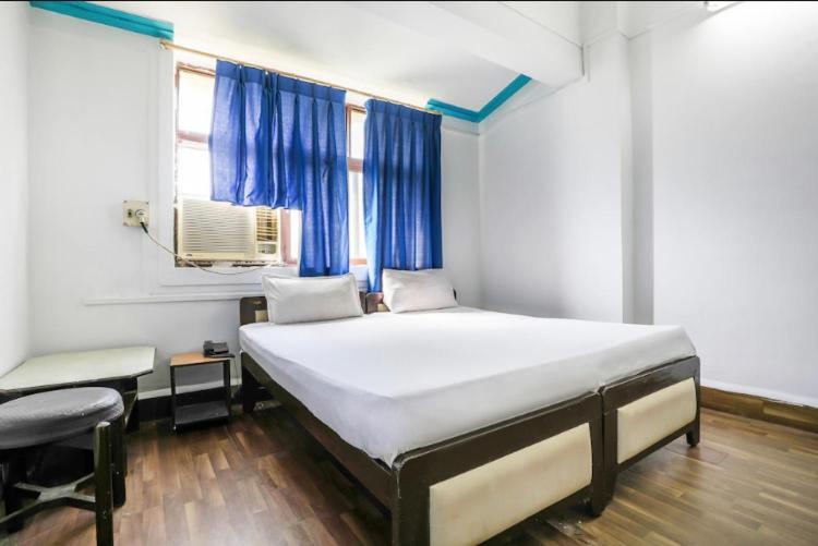 Hotel Priti International Мапуса Экстерьер фото